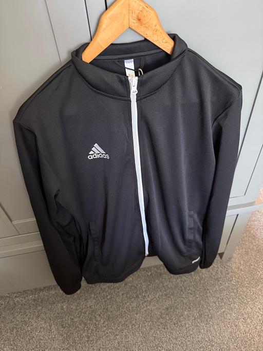 — Men’s adidas track jacket