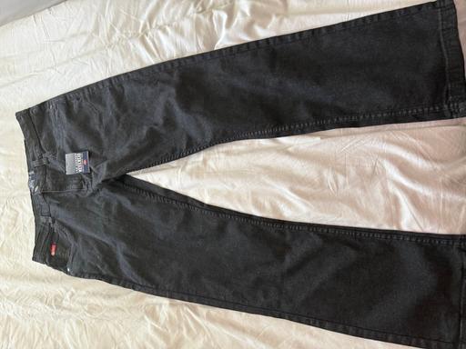  — Men’s Lee cooper jeans