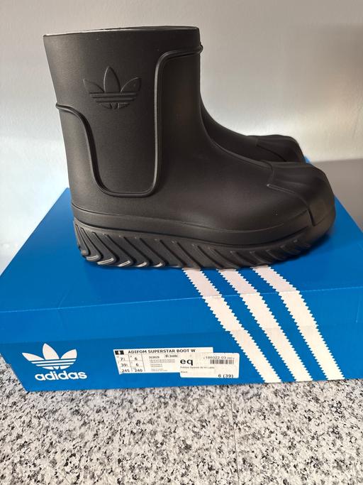  — Woman’s adidas adifom superstar boots