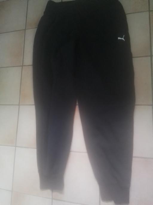  — PUMA BLACK JOGGERS