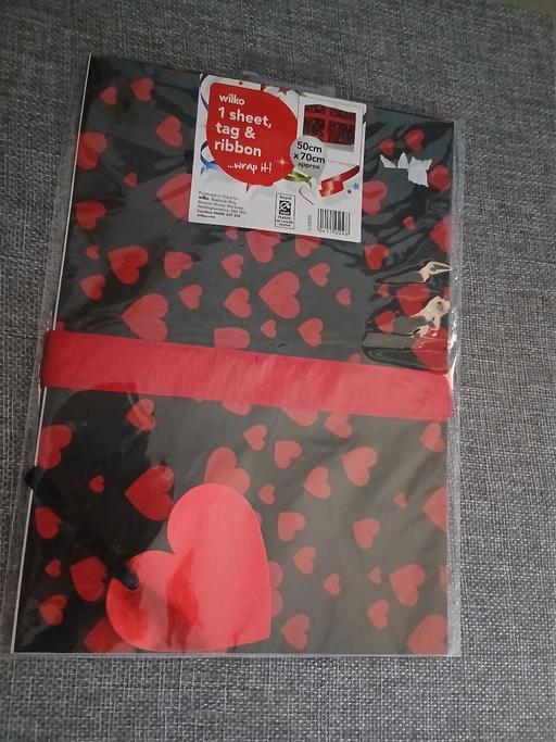  — Gift Wrap Set New