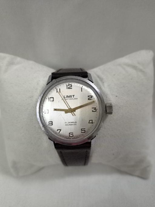  — VINTAGE LIMIT OF SWITZERLAND MENS WATCH.