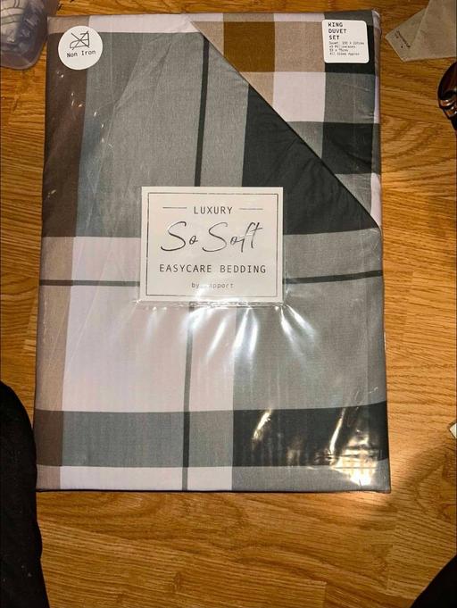  — Braemar Check Duvet
