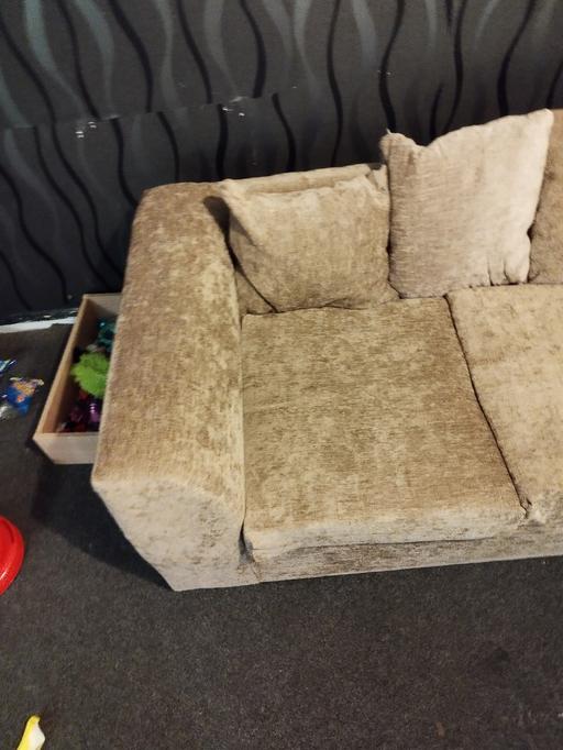  — corner sofa