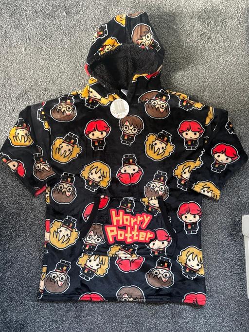  — Harry potter snoodie (one size)
