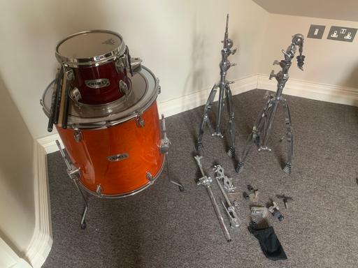  — Drum kit Bundle: Mapex M Series