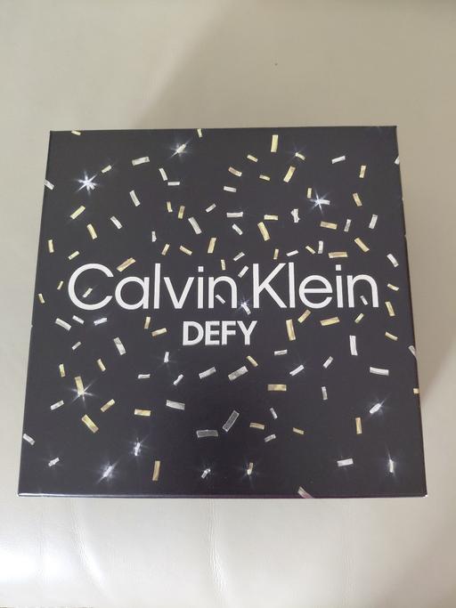  — Men's Calvin Klein