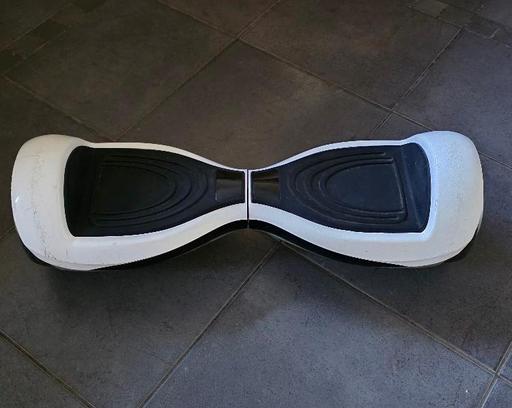  —  Hoverboard - Works Perfectly - With Charger 