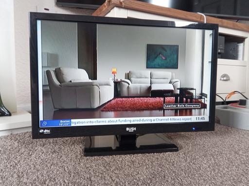 — 19 INCH FREEVIEW LED TELEVISION -- AS NEW