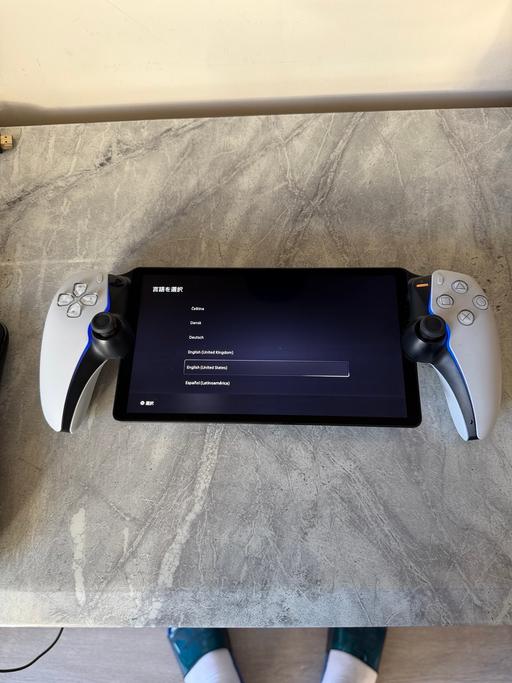 — PS PORTAL Playstation PORTAL