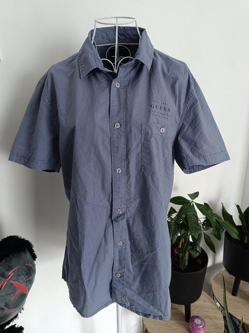  — GUESS Men's Slim Fit Short Sleeve Button-Down