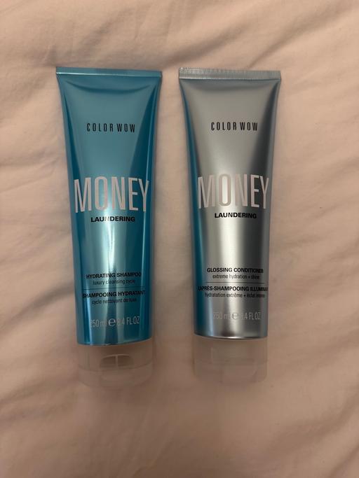  — 250ml Colorwow shampoo & conditioner