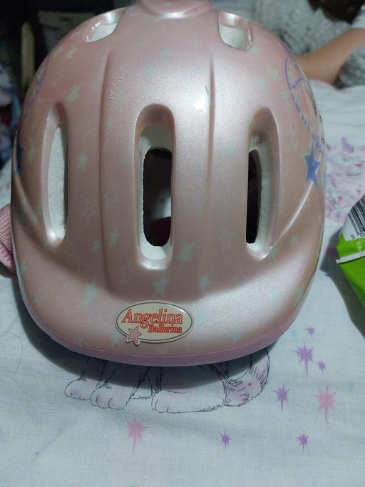  — children's bike helmet age 3-6