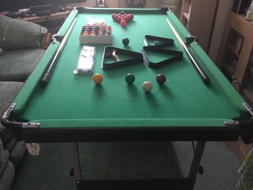  — 6ft foldable snooker and pool table