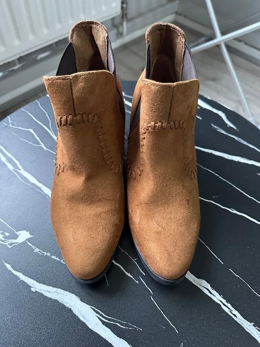  — Brown Suede Ankle Boots, uk size 6