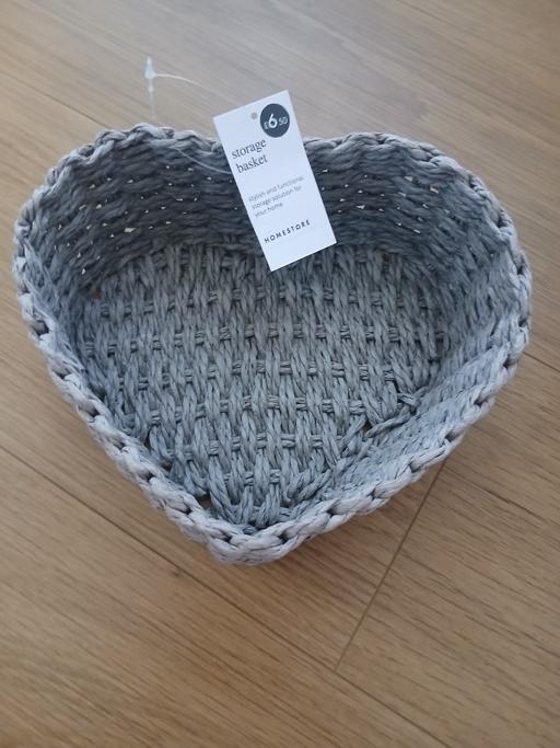  — Heart Basket New