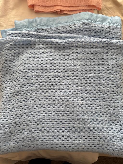  — Baby blue large blanket