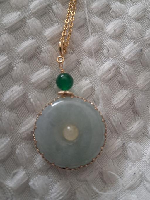  — Japanese jade pendant not real gold 