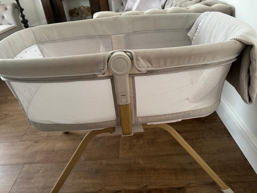  — Babymore Air Motion Gliding Crib - Cream