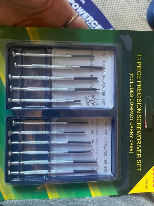  — New precision screw drivers
