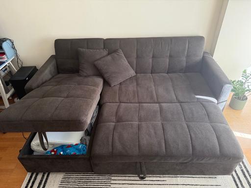  — Sofa bed corner