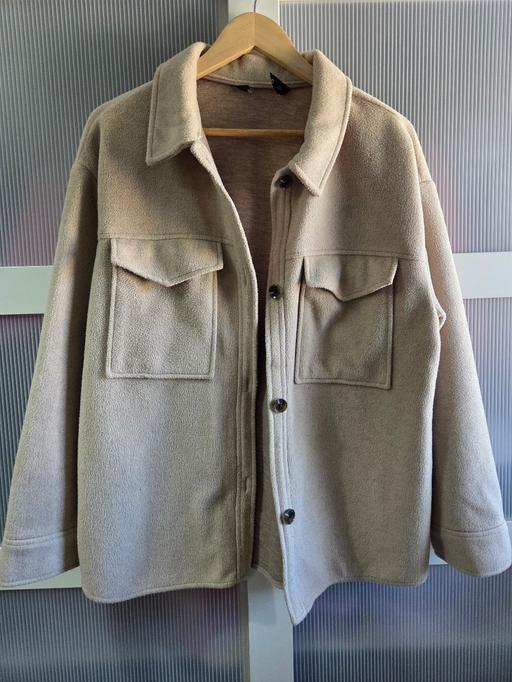  — Size L F&F shacket