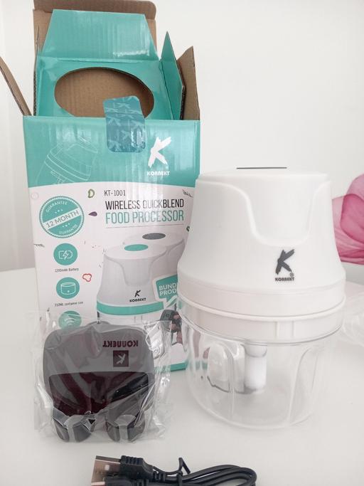  — Mini wireless quickblend food processor