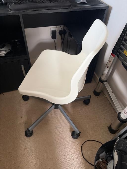  — Ikea Desk Chair