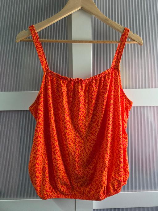  — Size 16 MATALAN summer top