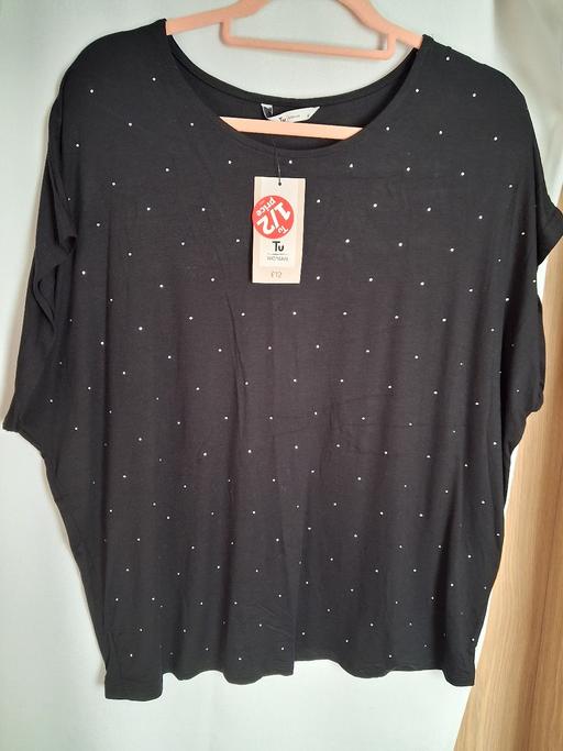  — ladies  Size 16 top/ blouse BNWT COLLECTION O