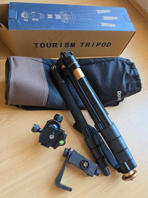  — 📸 Rovtop Photography "Tourism Tripod"