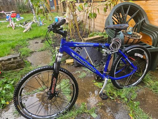 — claud butler bike, sold as seen