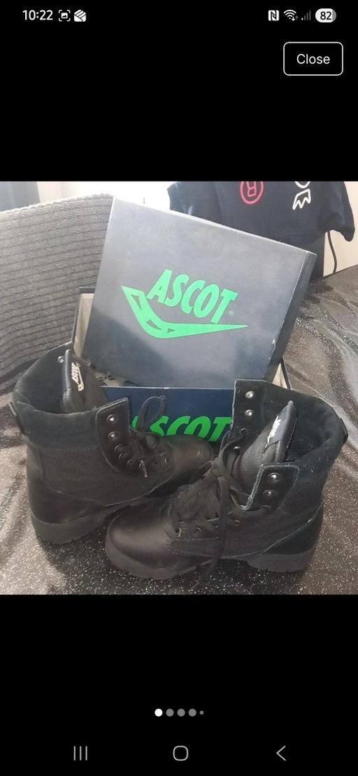  — Boys Ascot Boots
