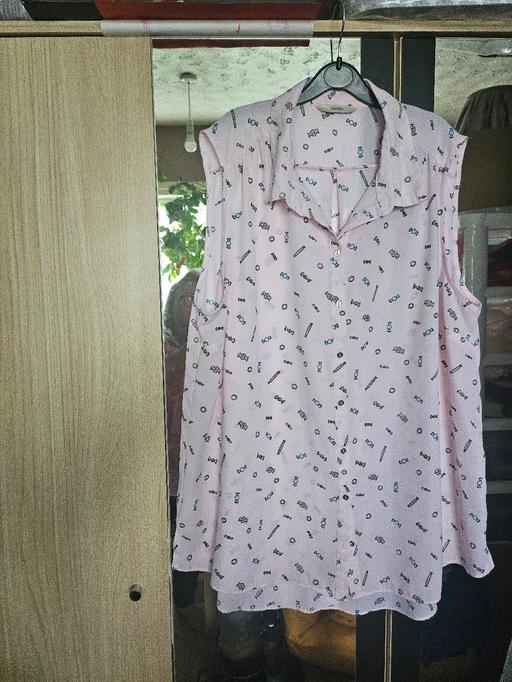  — Ladies Blouse