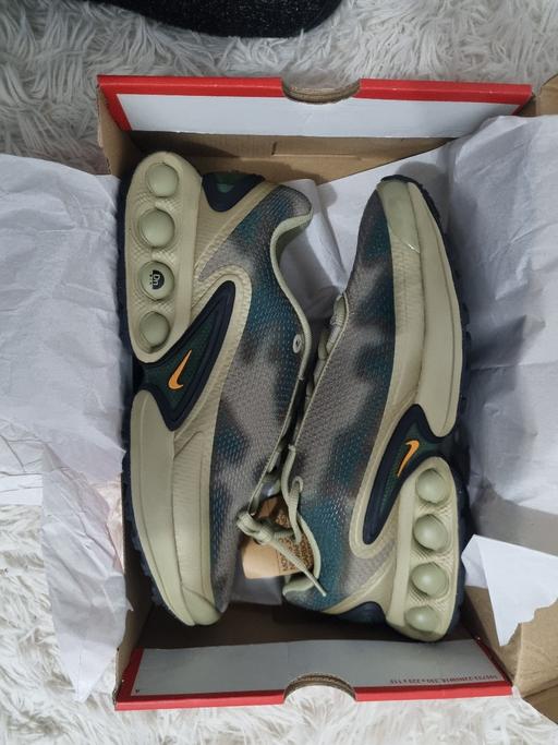  — nike air dn nrg