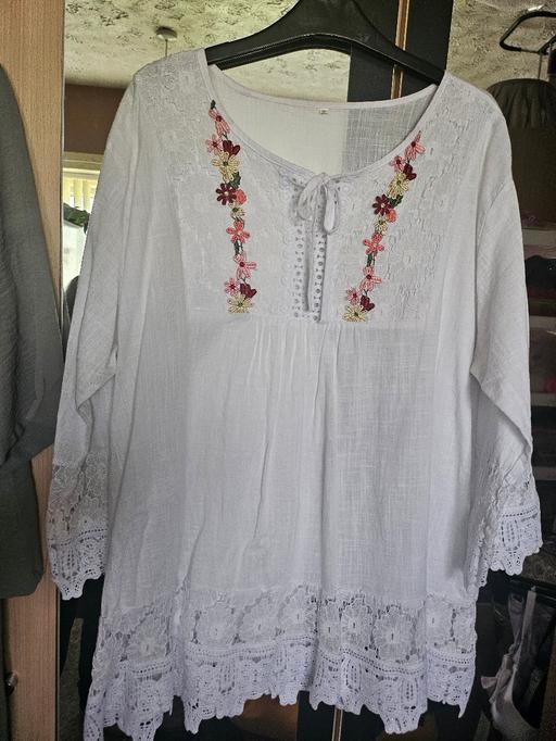  — Smock Top new