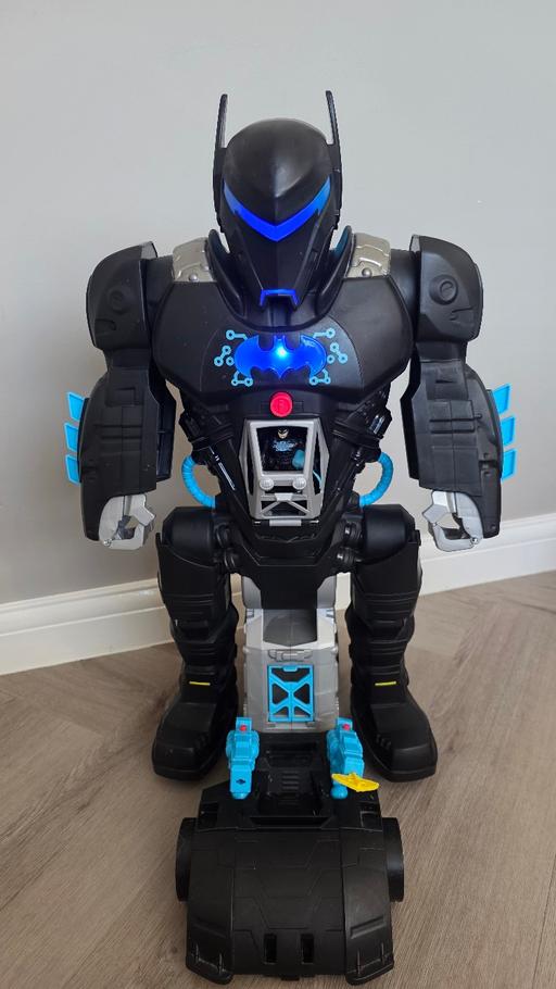  — Imaginext Bat-tech Bot