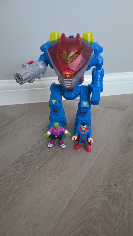  — Imaginext bundle