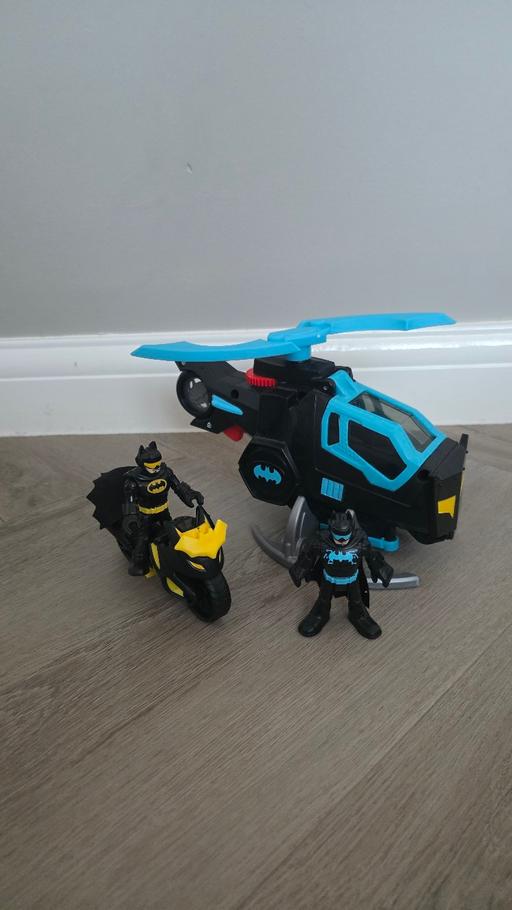  — Imagniext batman helicopter and bike