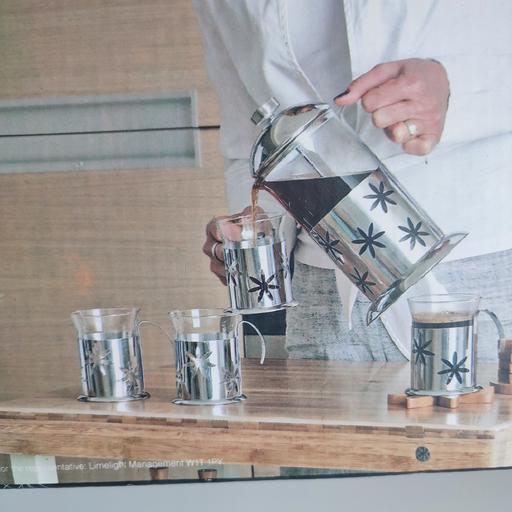  — Cafetière Set 0.8L - Pyrex Glass with 4 Mugs