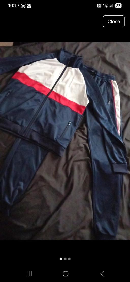  — Boys tracksuit