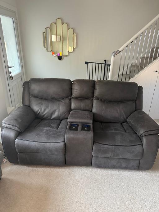  — Recliner sofa