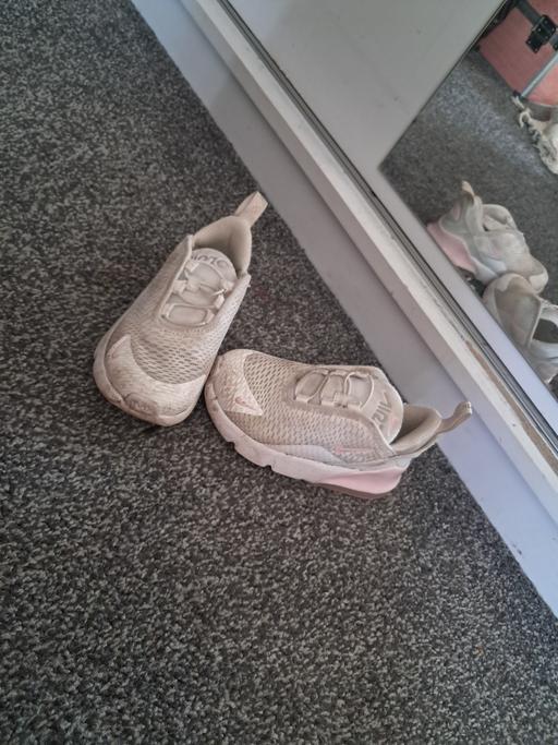  — nike air infant size 7.5