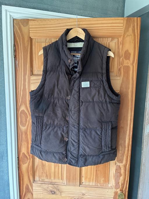  — Superdry Gilet