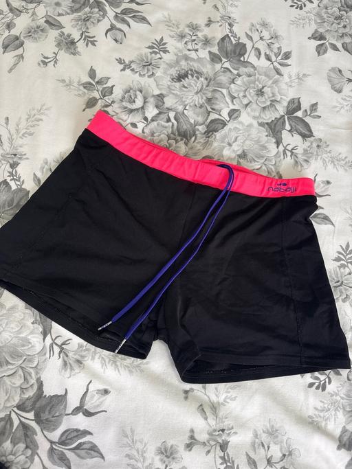  — Swim shorts