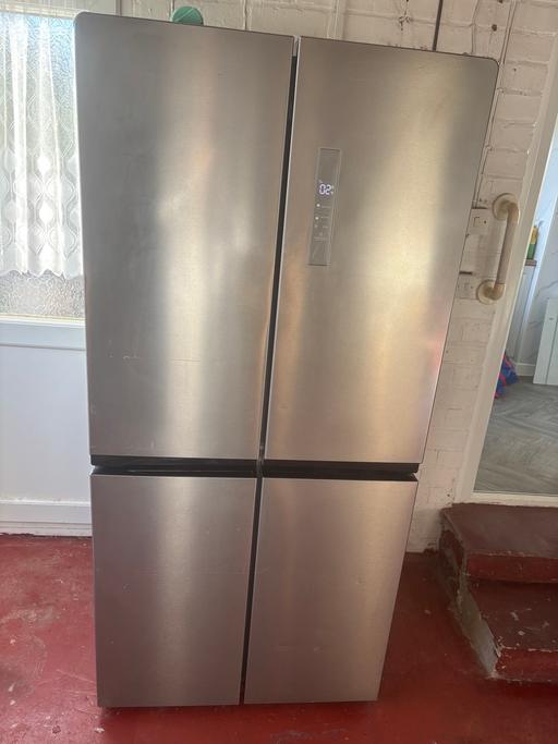  — Fridge freezer