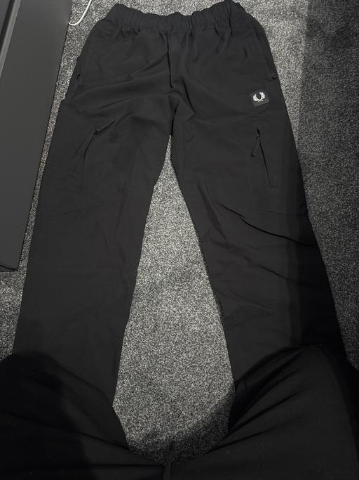 — Fred Perry trousers