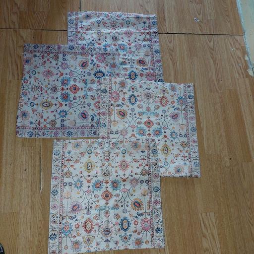  — cushion Cover X 4 square 16x16 Inch new