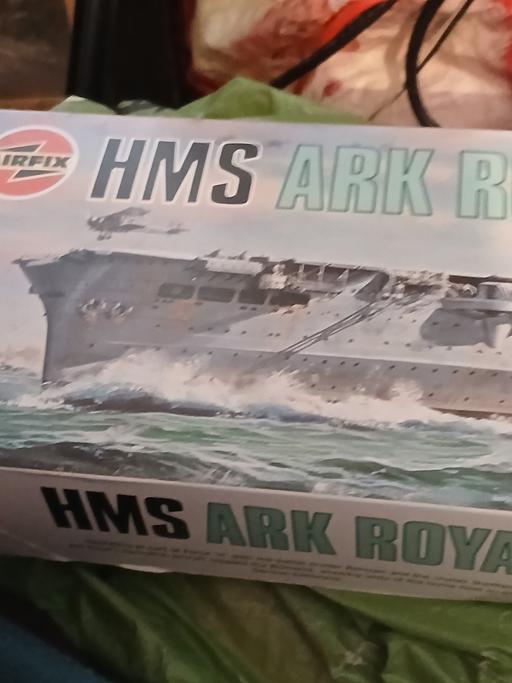  — airfix hms ark royle 1 600