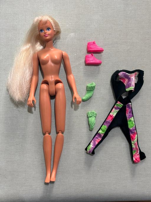  — Vintage Sindy 1991 Fun Bike Doll